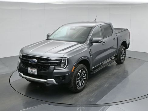 Used 2024 Ford Ranger Lariat w/ FX4 Off-Road Package image 38