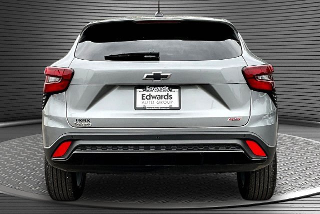 Used 2026 Chevrolet Trax RS w/ Driver Confidence Package FWD image 5