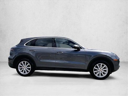 Used 2020 Porsche Cayenne AWD/4WD image 5