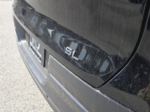 New 2025 Nissan Murano SL image 8