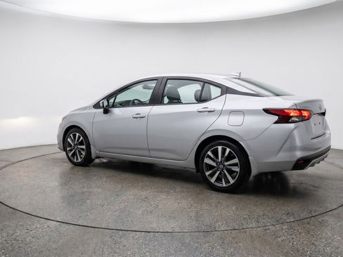 Used 2025 Nissan Versa SV FWD image 6