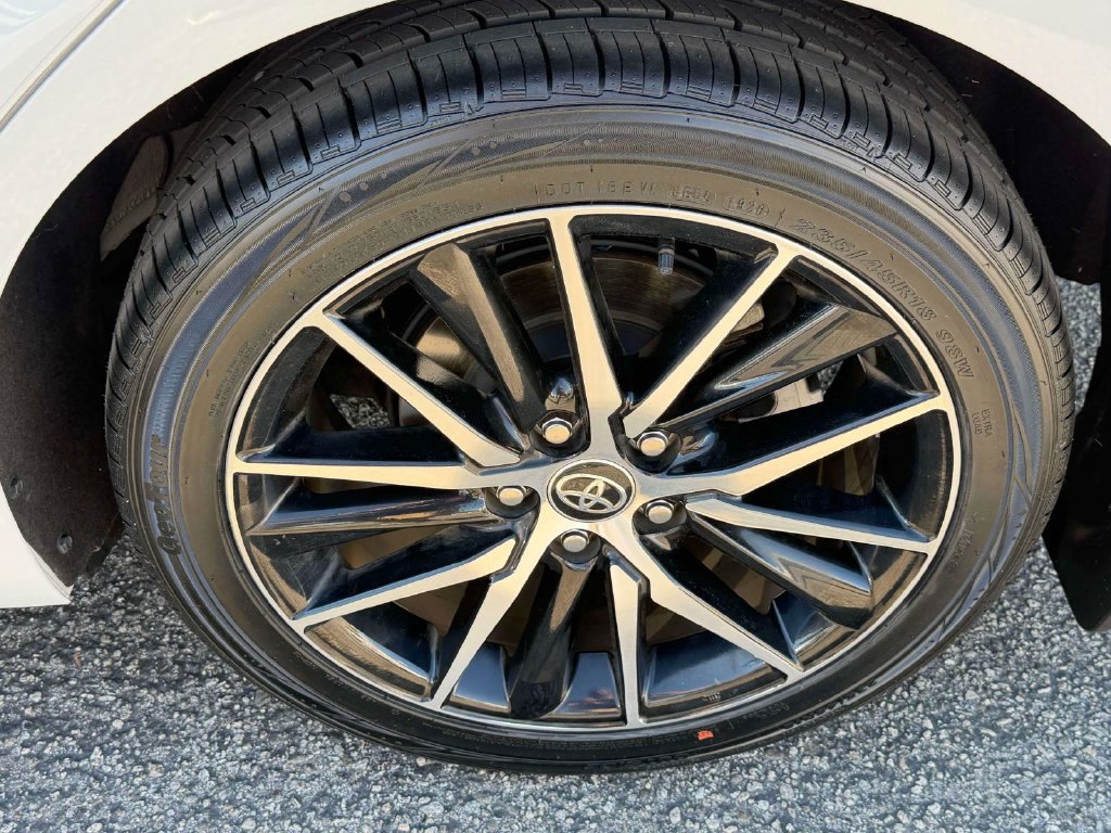 Certified 2024 Toyota Camry SE FWD image 31