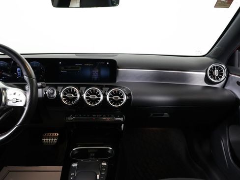 Used 2021 Mercedes-Benz A 220 A 220 4MATIC image 29