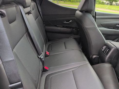 Used 2025 Hyundai Santa Cruz SEL AWD/4WD image 11