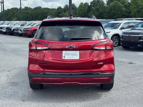 Used 2024 Chevrolet Equinox RS w/ RS Leather Package FWD image 4