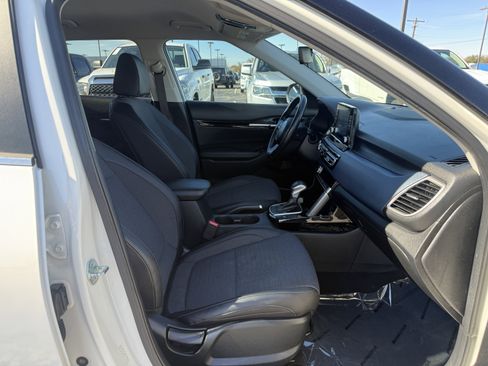Used 2023 Kia Seltos S image 45