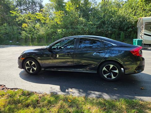 Used 2017 Honda Civic LX image 5