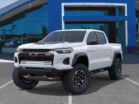 New 2026 Chevrolet Colorado ZR2 w/ Technology Package AWD/4WD image 30