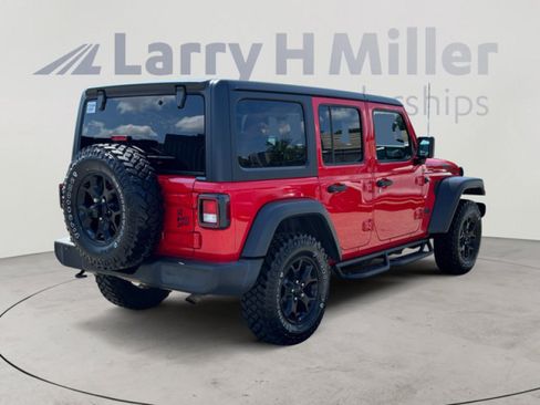 Used 2021 Jeep Wrangler Unlimited Sport AWD/4WD image 3