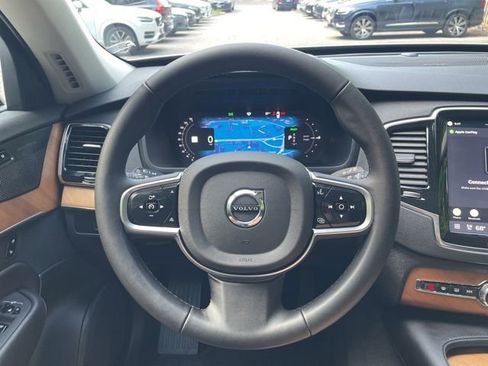 Used 2024 Volvo XC90 T8 Plus AWD/4WD image 19