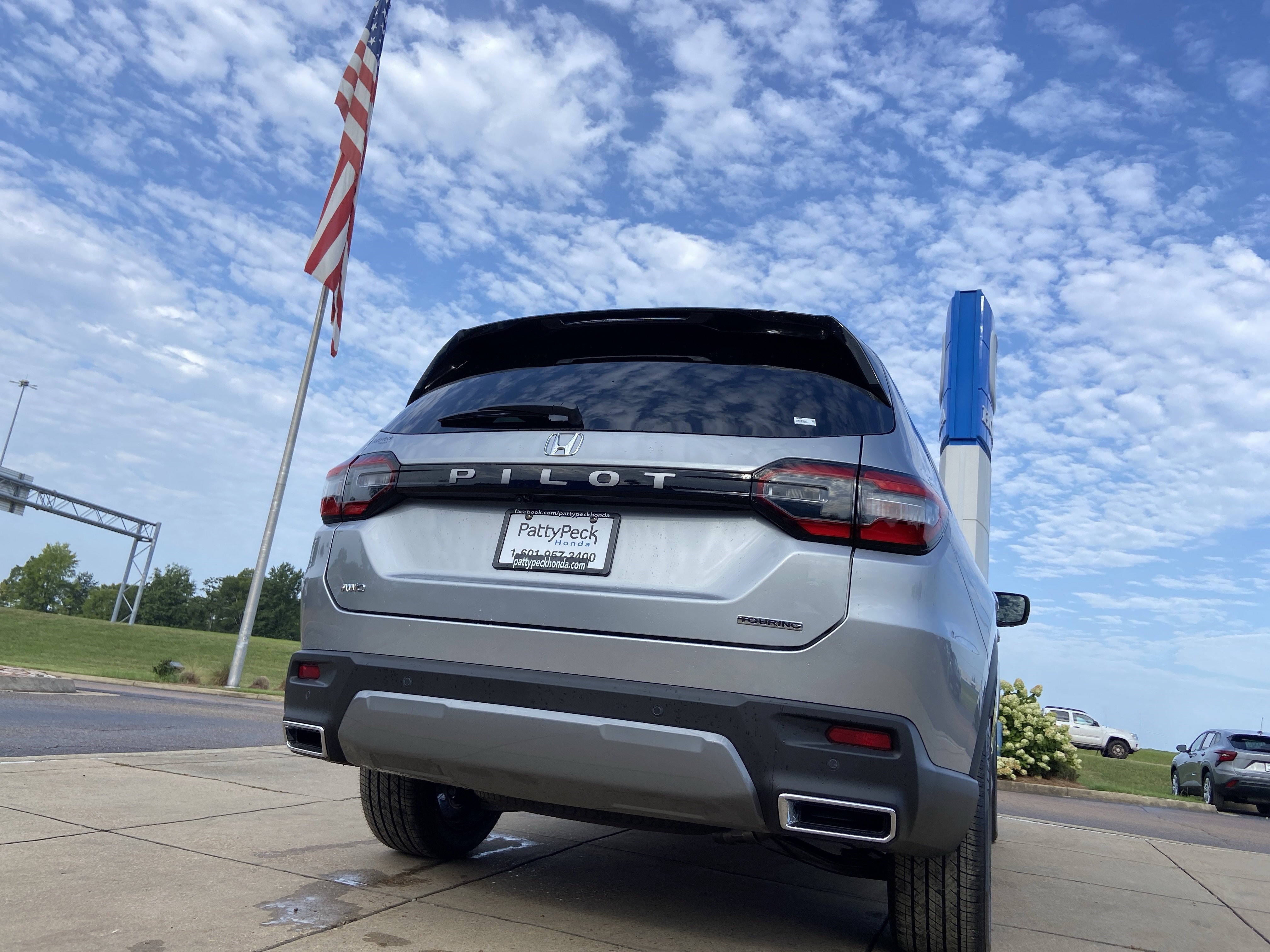 New 2026 Honda Pilot Touring image 17
