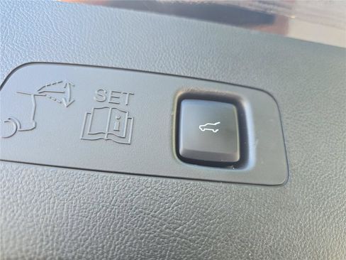 Certified 2022 Lincoln Corsair FWD w/ Premium Package image 29