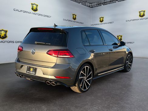 Used 2019 Volkswagen Golf R 4-Door image 5