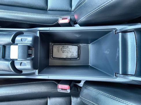 Used 2025 Honda HR-V EX-L image 24