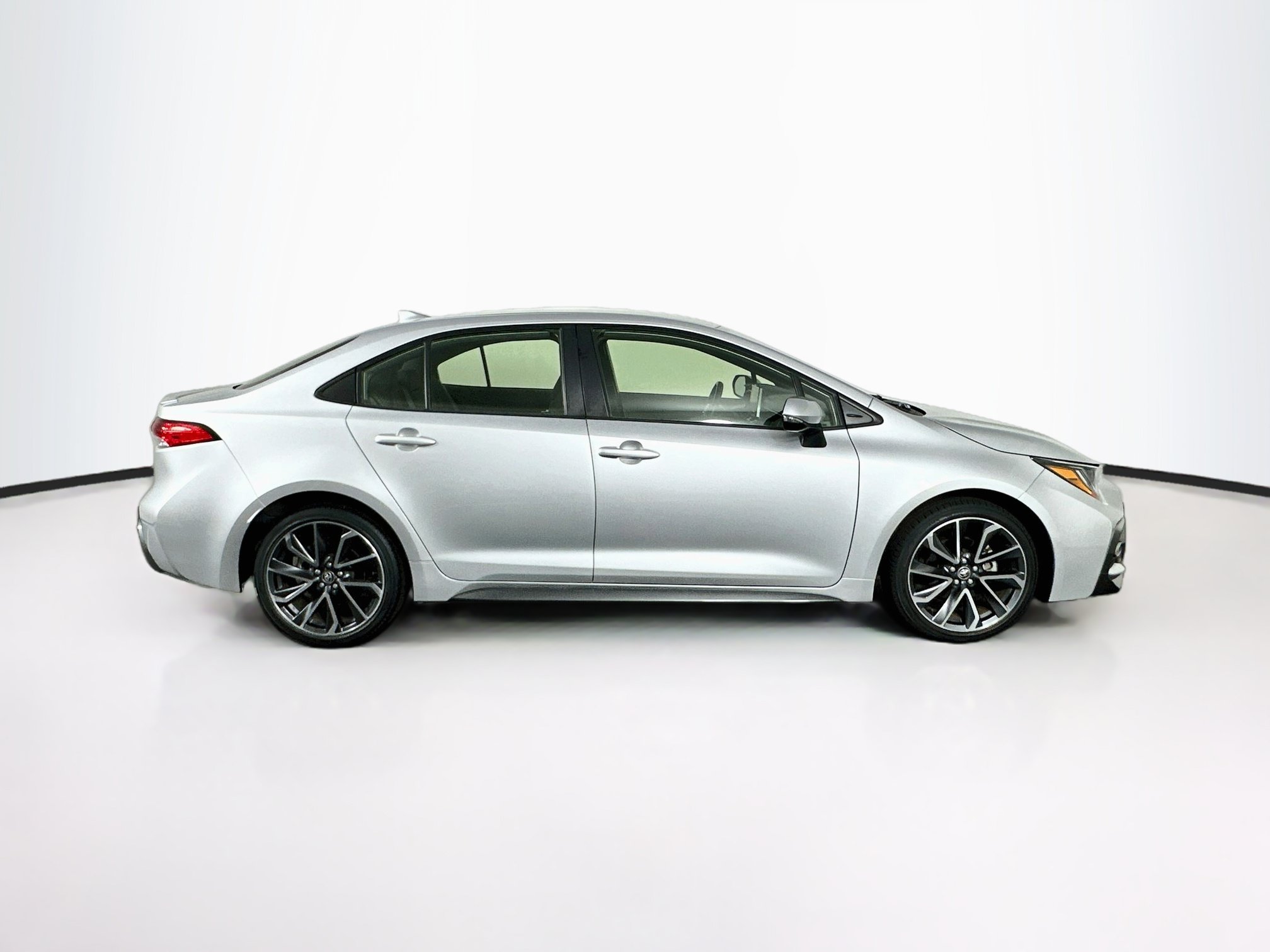 Used 2021 Toyota Corolla SE FWD image 10