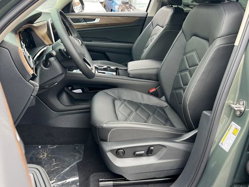 New 2026 Volkswagen Atlas SE image 29