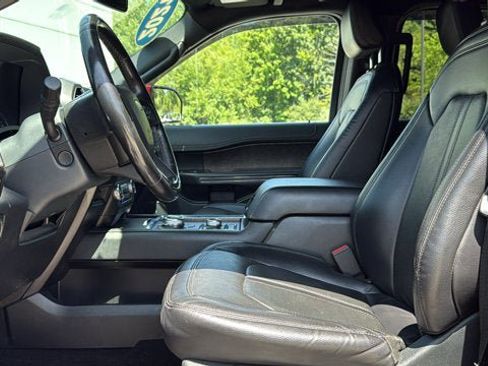 Used 2021 Ford Expedition Max Limited AWD/4WD image 13