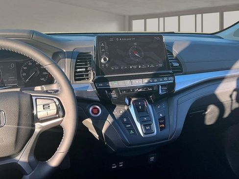 New 2026 Honda Odyssey EX-L image 6