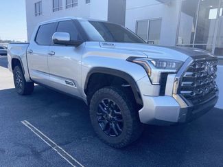Used 2025 Toyota Tundra Platinum video 1
