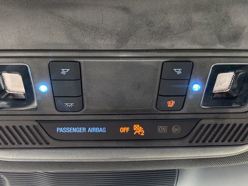 Used 2020 Ford Explorer XLT w/ Class III Trailer Tow Package image 38