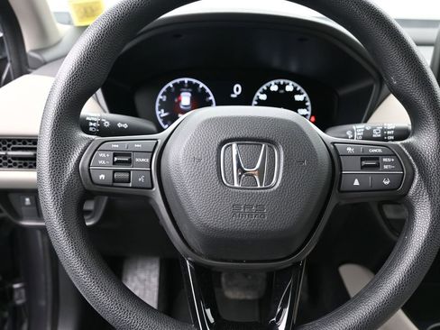 Certified 2023 Honda HR-V LX image 12