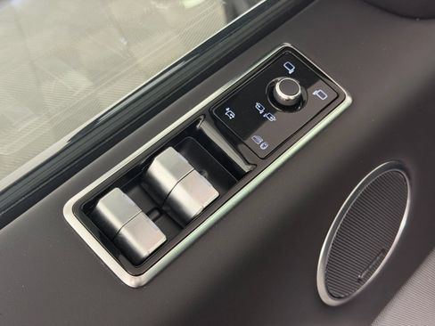 Used 2020 Land Rover Range Rover Sport HST AWD/4WD image 12