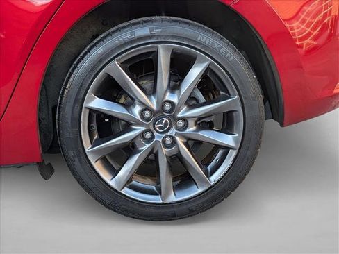 Used 2018 MAZDA MAZDA3 Grand Touring w/ Premium Equipment Package image 24