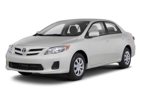 Used 2013 Toyota Corolla LE image 1