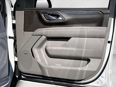 Used 2021 GMC Yukon SLT image 19