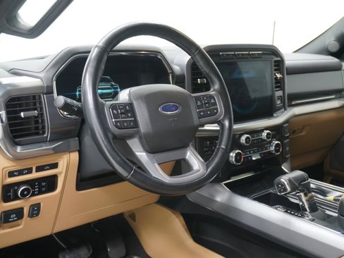 Used 2023 Ford F150 Lariat w/ Equipment Group 502A High RWD image 10