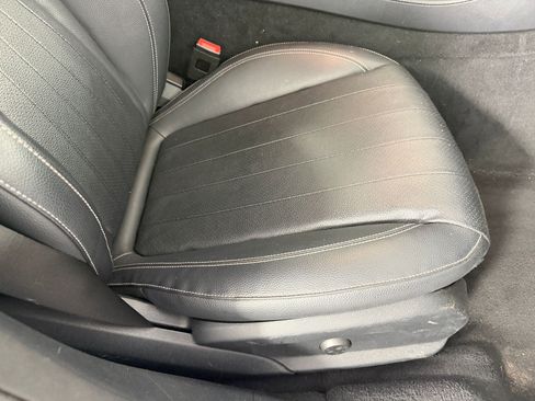 Used 2021 Mercedes-Benz E 350 Sedan image 34