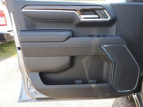 Used 2023 GMC Sierra 1500 Elevation w/ X31 Off-Road Package image 17