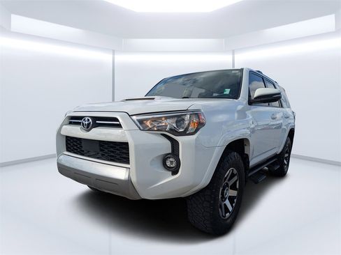 Used 2023 Toyota 4Runner TRD Off-Road Premium image 7