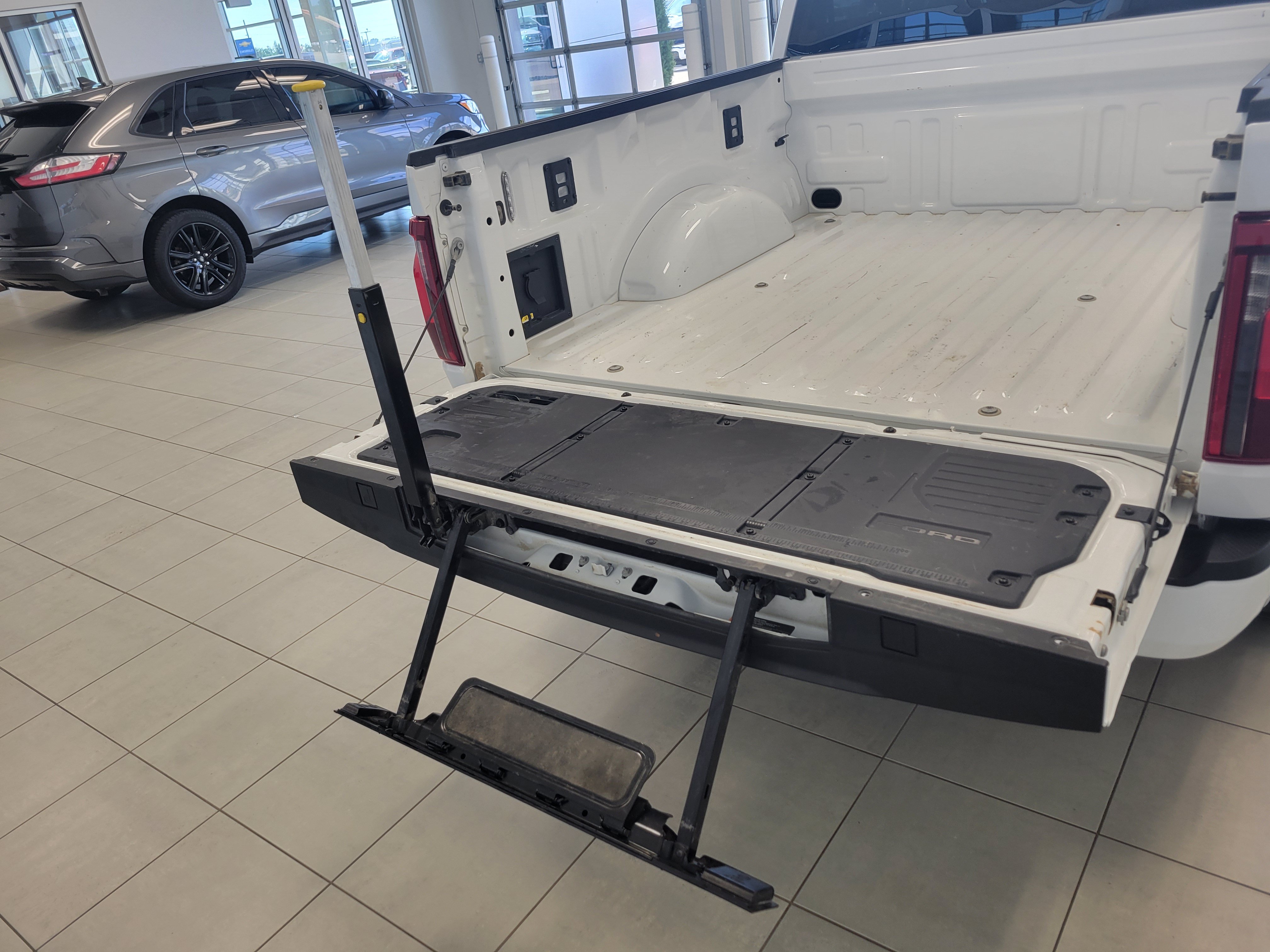 Used 2025 Ford F150 XLT w/ Equipment Group 302A MID AWD/4WD image 8