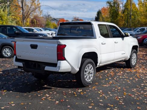 New 2025 Toyota Tacoma SR5 image 3