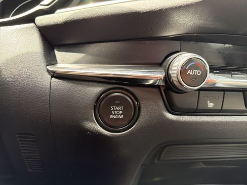 Certified 2024 MAZDA CX-30 AWD 2.5 S w/ Preferred Package image 19