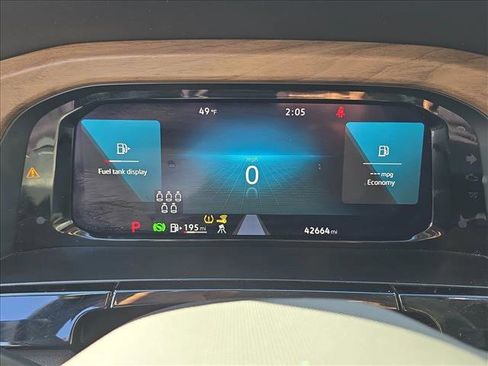 Used 2024 Volkswagen Atlas SE image 10