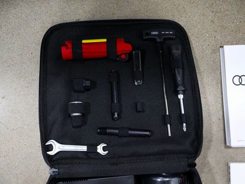 Used 2022 Audi R8 V10 performance image 66