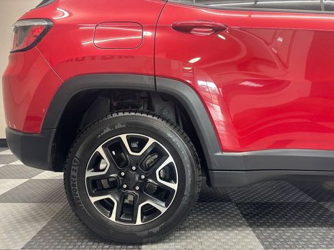Used 2020 Jeep Compass Trailhawk AWD/4WD image 7