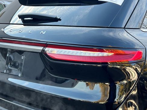 New 2026 Lincoln Corsair Premiere image 5