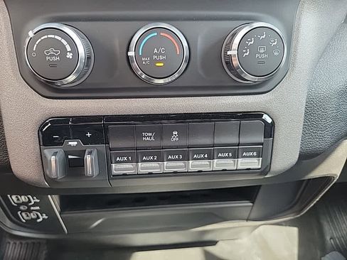 New 2024 RAM 3500 Tradesman image 15