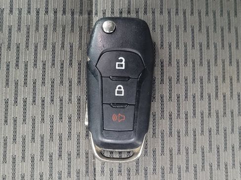 Used 2019 Ford F150 XLT AWD/4WD image 32