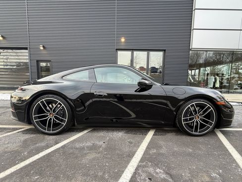 Certified 2025 Porsche 911 Carrera image 8