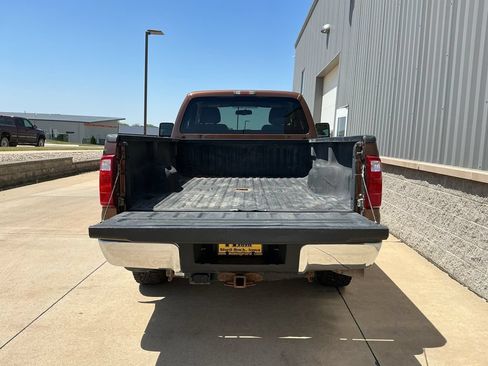 Used 2011 Ford F250 XLT w/ XLT Interior Pkg AWD/4WD image 15