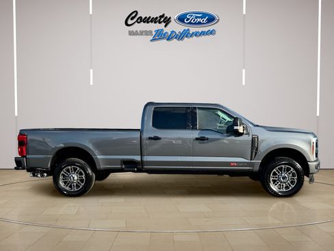 Used 2024 Ford F250 Limited w/ FX4 Off-Road Package AWD/4WD image 25