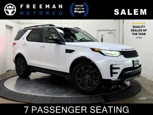 Used 2017 Land Rover Discovery HSE image 1