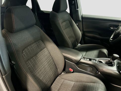 Used 2025 Honda HR-V Sport image 26