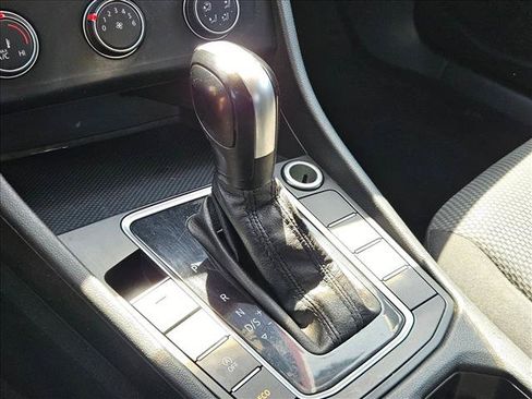 Used 2019 Volkswagen Jetta S FWD image 9