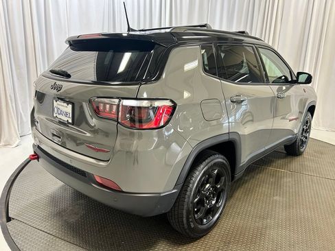 Used 2024 Jeep Compass Trailhawk AWD/4WD image 28