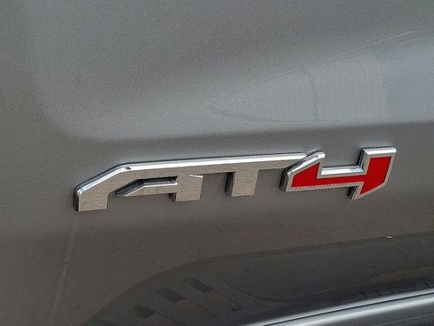Used 2024 GMC Sierra 1500 AT4 AWD/4WD image 9